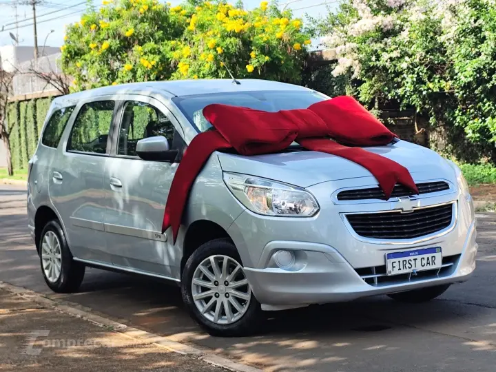 SPIN 1.8 LT 8V FLEX 4P AUTOMÁTICO