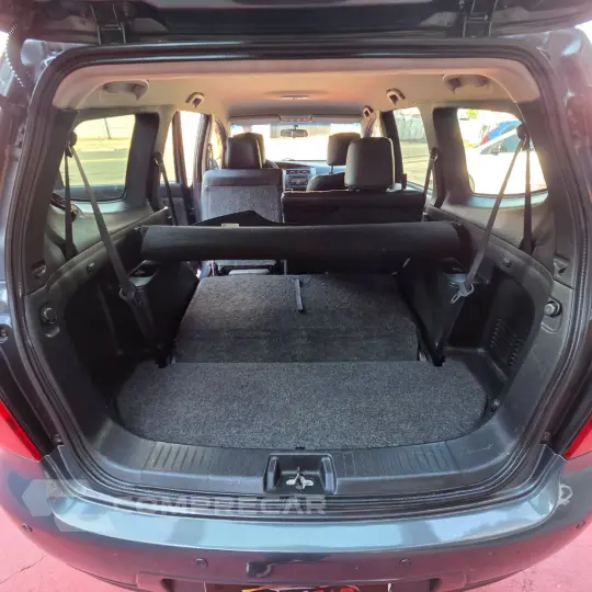 LIVINA GRAND SL 1.8 16V Flex Fuel Aut.