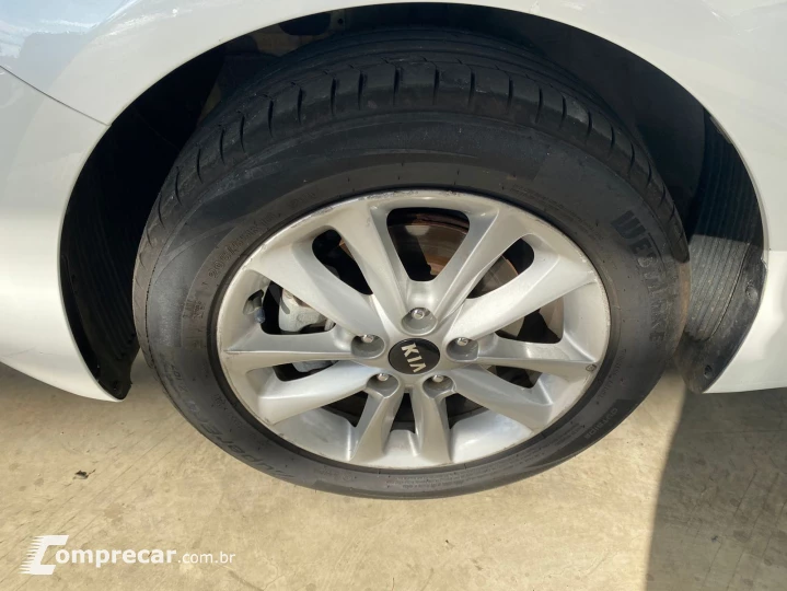 CERATO 1.6 SX2 16V