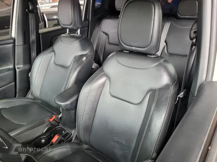 Renegade S T270 1.3 TB 4x4 Flex Aut.