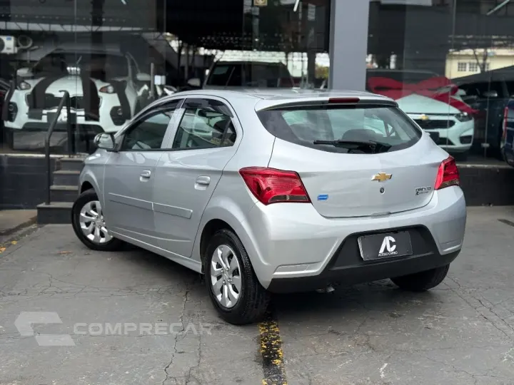 ONIX HATCH LT 1.0 8V FlexPower 5p Mec.