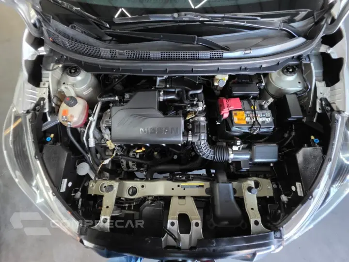 KICKS SV 1.6 16V FlexStar 5p Aut.