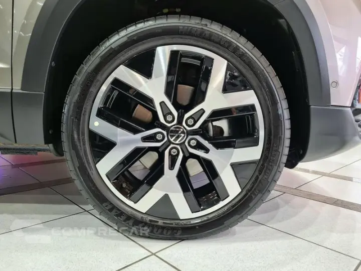 TAOS 1.4 250 TSI HIGHLINE