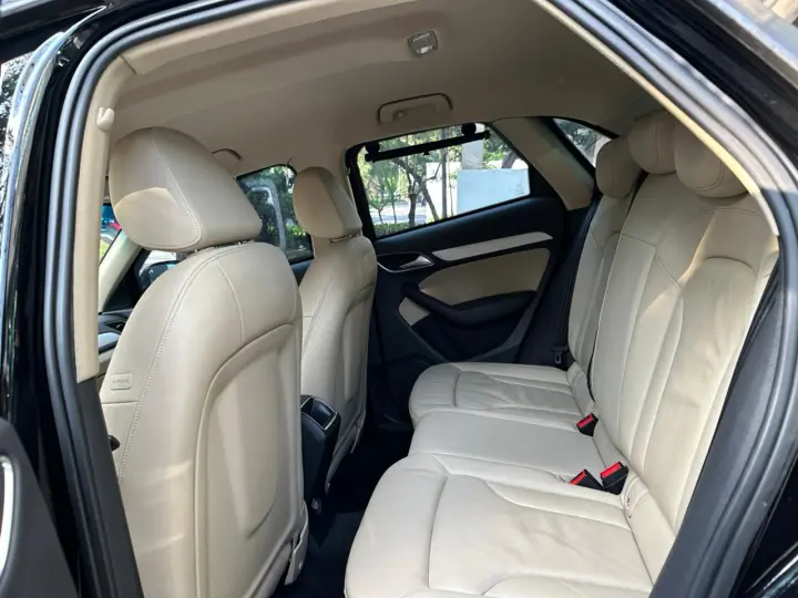 Q3 1.4 TFSI Attraction S Tronic