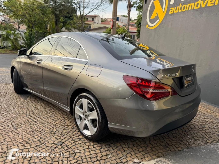 CLA-180 1.6 16V 122cv Aut.