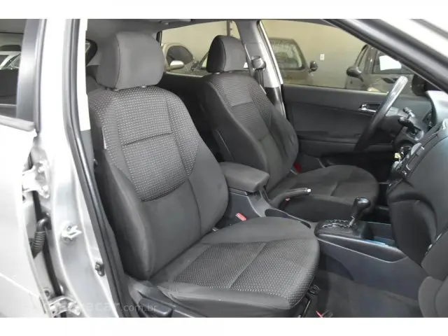 I30 - 2.0 MPFI GLS 16V 4P AUTOMÁTICO