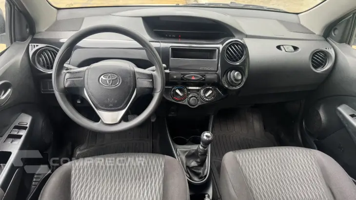 Etios Sedan 1.5 16V 4P FLEX X
