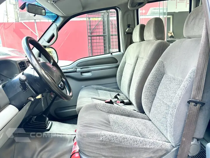 F-250 4.2 XLT 4X2 CD TURBO INTERCOOLER DIESEL 4P MANUAL