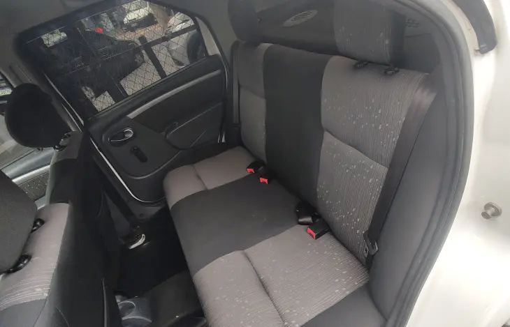 LOGAN 1.0 Expression 16V