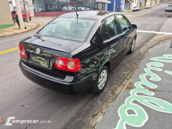 POLO 1.6 SEDAN CONFOTILINE