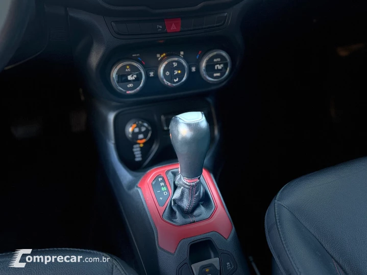 RENEGADE 2.0 16V Turbo Trailhawk 4X4
