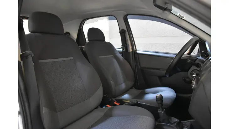 CELTA - 1.0 MPFI LT 8V 4P MANUAL