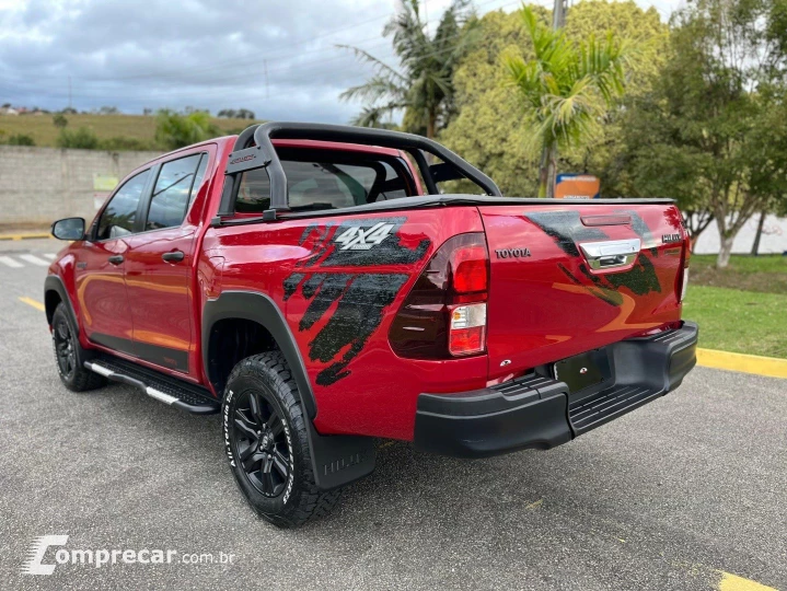 HILUX 2.8 SR CHALLENGE 4X4 CD 16V DIESEL 4P AUTOMÁTICO