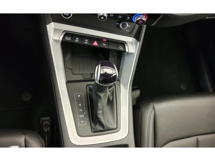 Q3 2.0 40 TFSI GASOLINA SPORTBACK PERFORMANCE QUATTRO TIPTRO