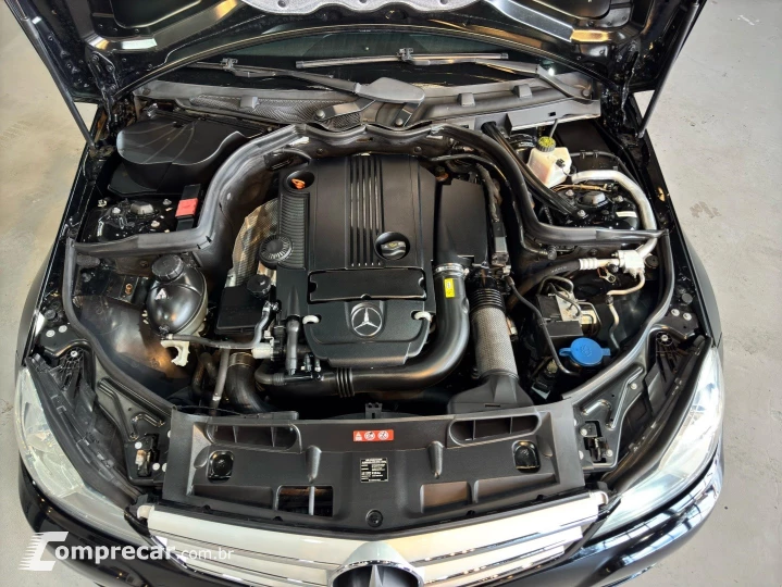 C 180 1.6 CGI CLASSIC 16V TURBO GASOLINA 4P AUTOMÁTICO