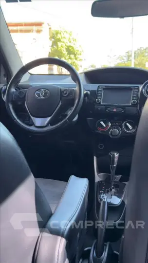 ETIOS 1.5 PLATINUM SEDAN 16V FLEX 4P AUTOMÁTICO