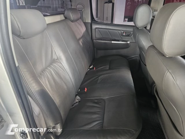 HILUX - 2.7 SRV 4X2 CD 16V 4P AUTOMÁTICO