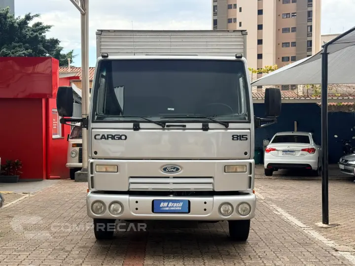 CARGO 815 4X2