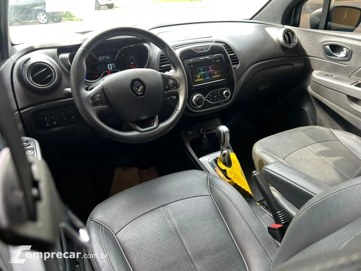 CAPTUR Intense Bose 1.6 16V Flex 5p Aut.