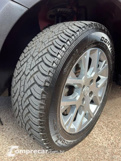 SAVEIRO 1.6 Cross CD 16V