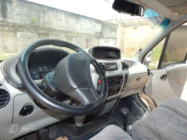 MASTER 2.5 DCI Minibus L3h2 16 Lugares 16V