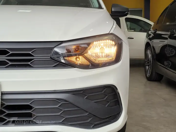 Polo Track 1.0 Flex 12V 5p