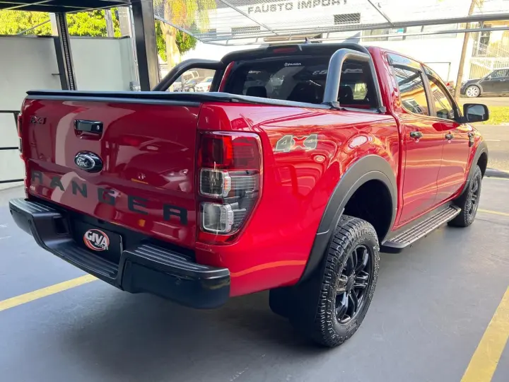 Ranger FX4 3.2 20V 4x4 CD Diesel Aut.