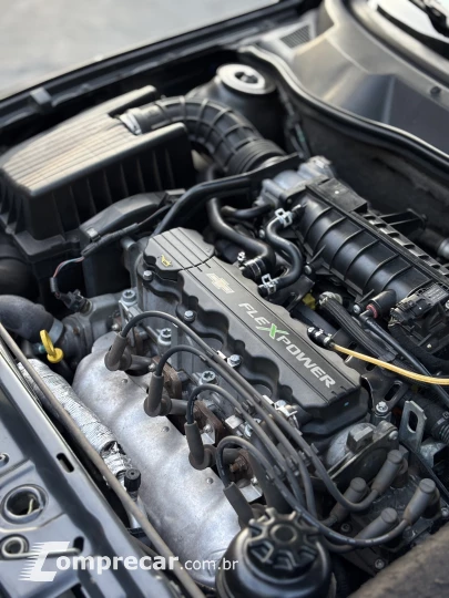 ASTRA 2.0 MPFI Advantage 8V