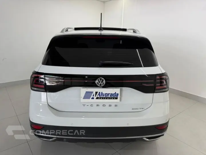 T CROSS HL TSI AE