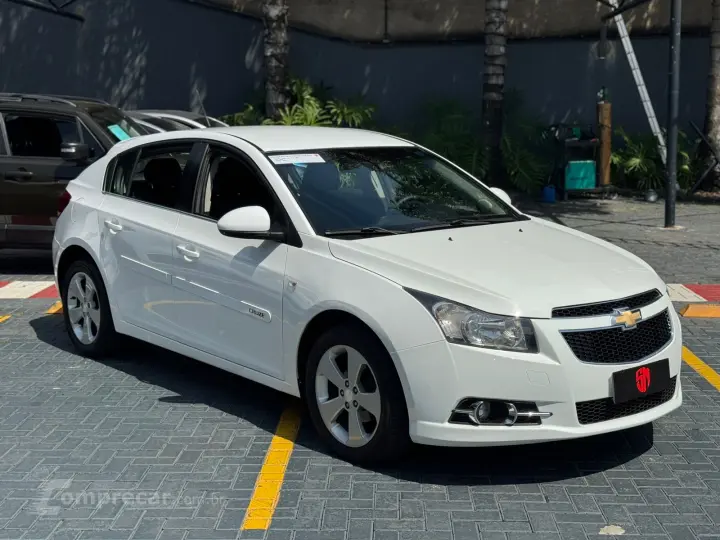 CRUZE 1.8 LT Sport6 16V