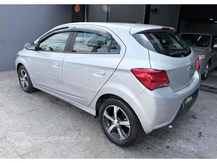 ONIX 1.4 MPFI LTZ 8V FLEX 4P AUTOMÁTICO
