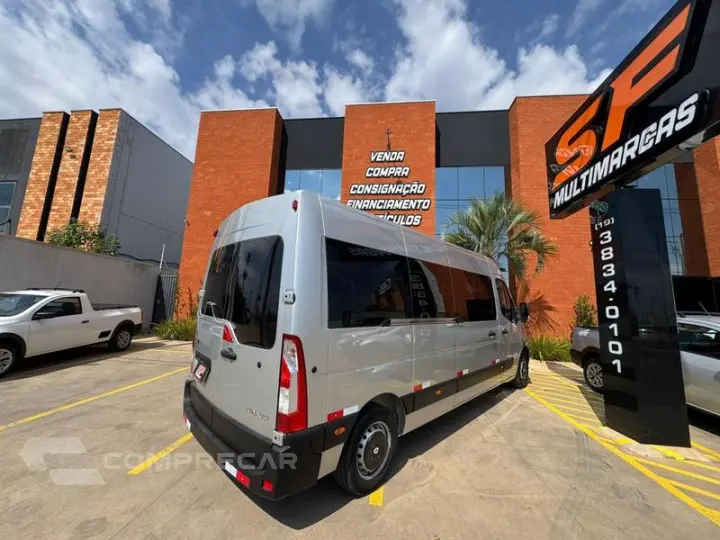 MASTER 2.3 DCI EXECUTIVE 16L LONGO