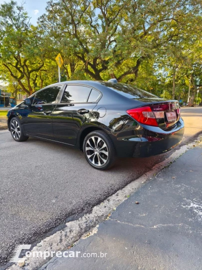 Civic 2.0 16V 4P FLEX LXR AUTOMÁTICO