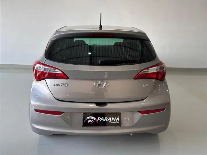 HB20 1.6 COMFORT PLUS 16V FLEX 4P MANUAL