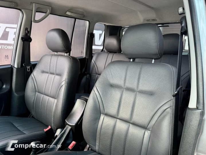 PAJERO 2.0 TR4 4X4 16V