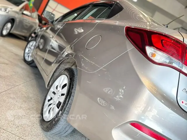 HB20S - 1.0 COMFORT PLUS 12V 4P MANUAL