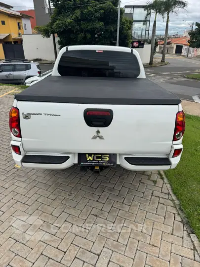 Mitsubishi L200 Triton HLS 2.4