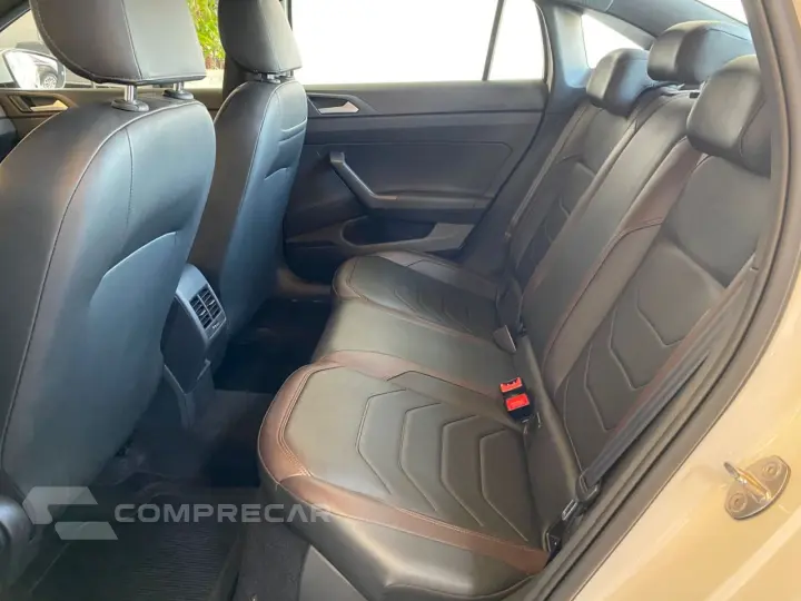 Virtus 1.0 4P 200 TSI FLEX HIGHLINE AUTOMÁTICO