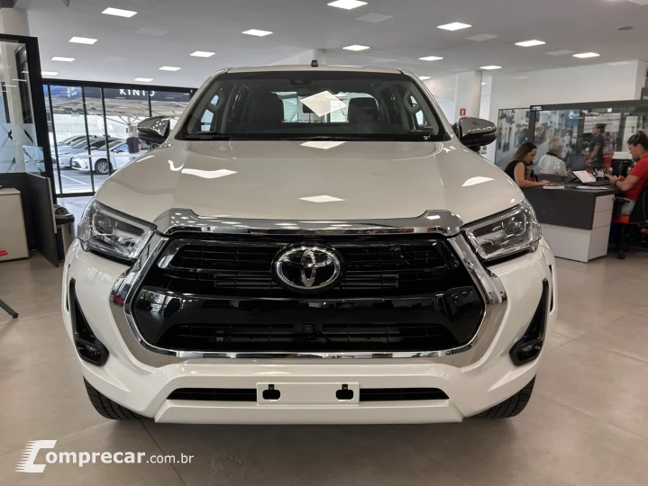 HILUX 2.8 D-4D TURBO CD SRX PLUS 4X4 AUTOMÁTICO