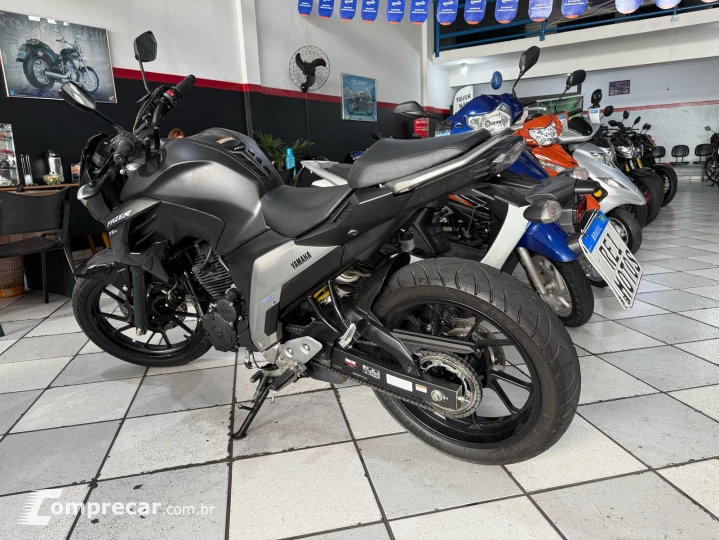 FZ25 ABS