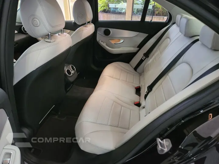 C 180 1.6 16V 4P CGI AVANTGARDE TURBO AUTOMÁTICO