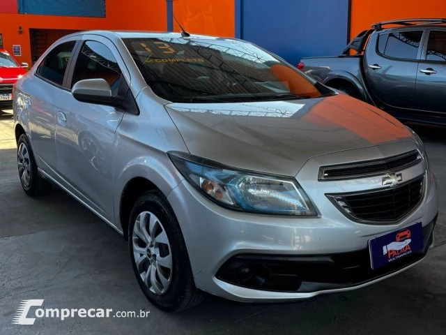 PRISMA - 1.4 MPFI LT 8V 4P MANUAL