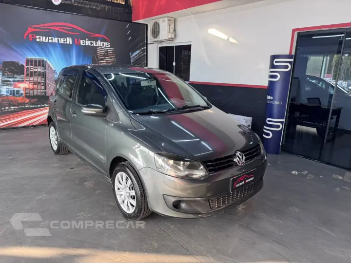 Fox 1.6 MI flex completo