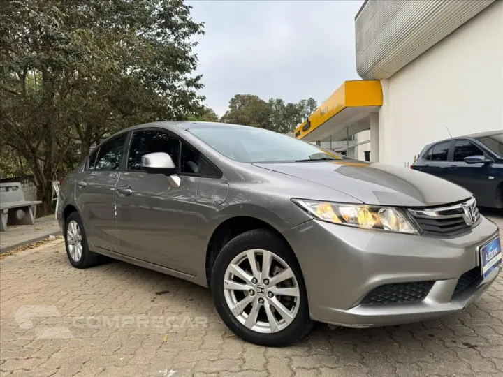 CIVIC 1.8 LXS 16V FLEX 4P MANUAL