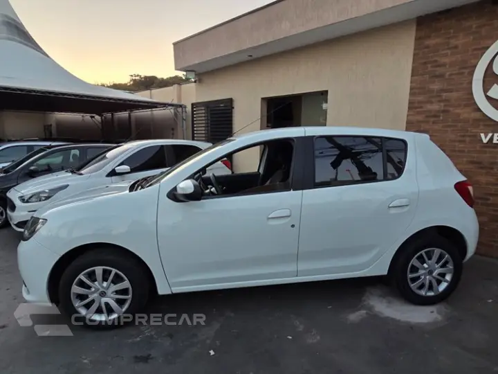 SANDERO