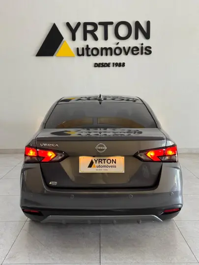 Versa Sedan 1.6 16V 4P FLEX EXCLUSIVE XTRONIC AUTOMÁTICO CVT