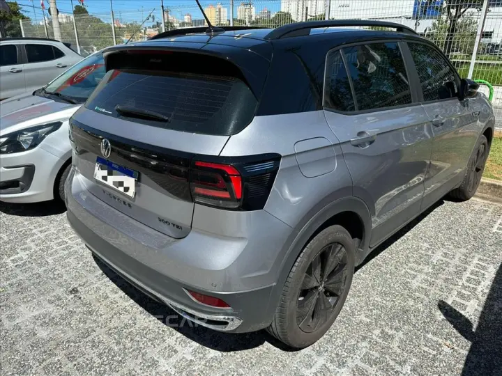 T-CROSS 1.0 200 TSI TOTAL FLEX AUTOMÁTICO