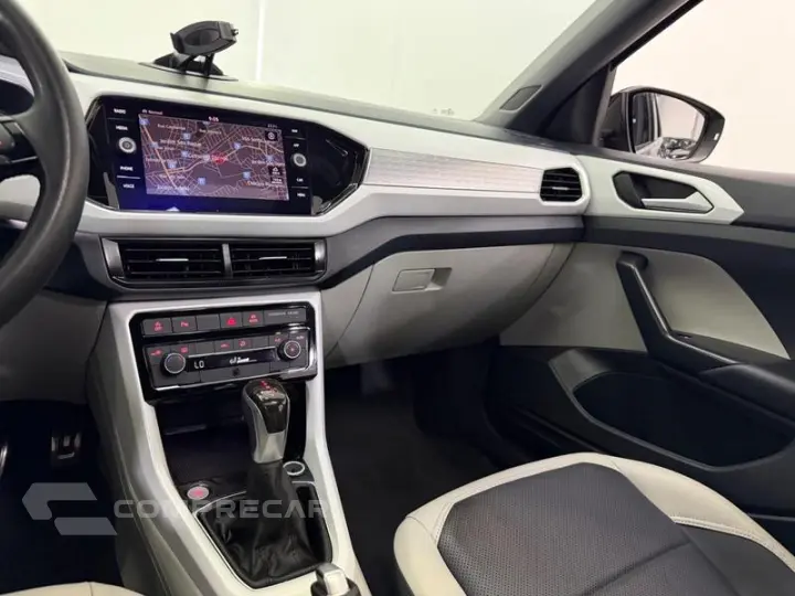 T CROSS HL TSI AE