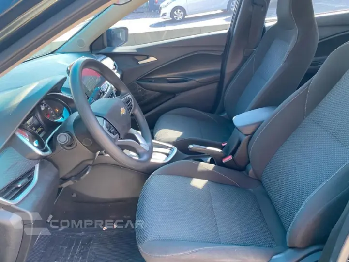 ONIX 1.0 Turbo Plus LT