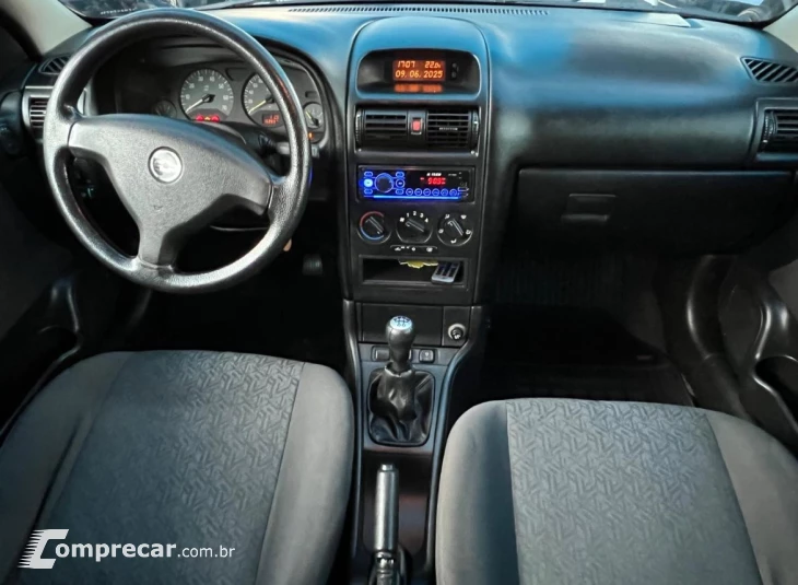 ASTRA 2.0 MPFI Advantage 8V